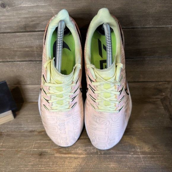 Womens Nike Air Zoom Pegasus 36 Just Do It Crimson Athletic Running Shoes 9 M - Picture 3 of 6